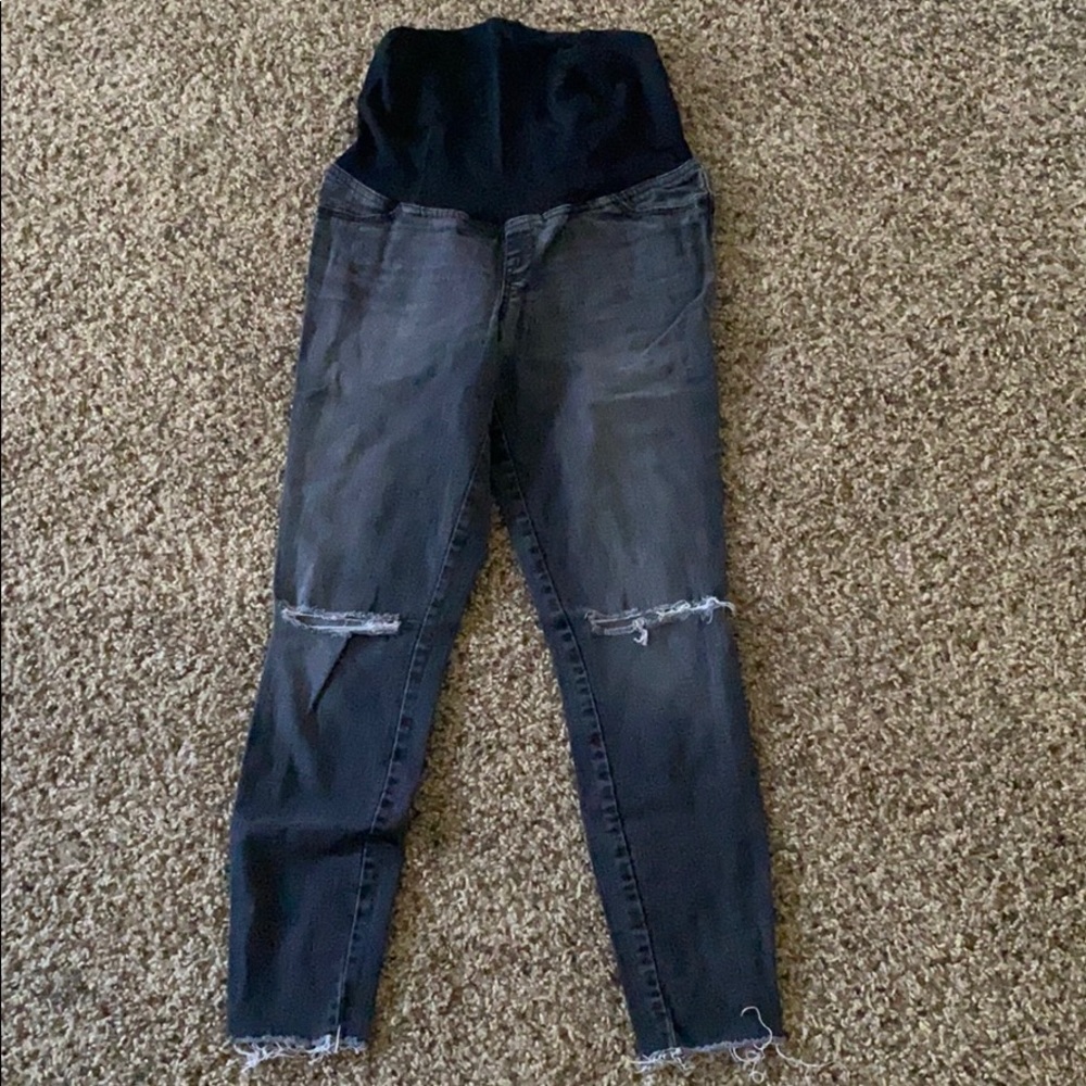 Maternity jeans 👖